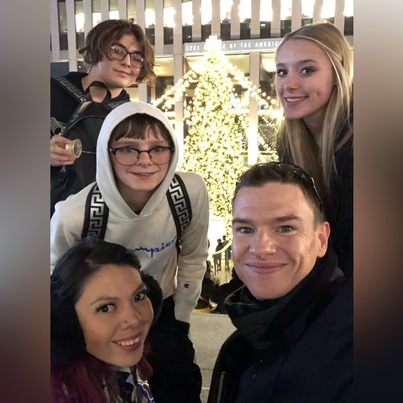 Meet the Posher, Gene - Picture 16 of 16